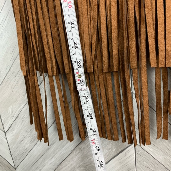 Fringe Suede faux fur & metallic bead collar vest Medium - Picture 10 of 10